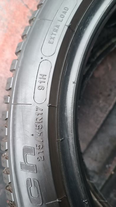 215/45/17 BF Goodrich