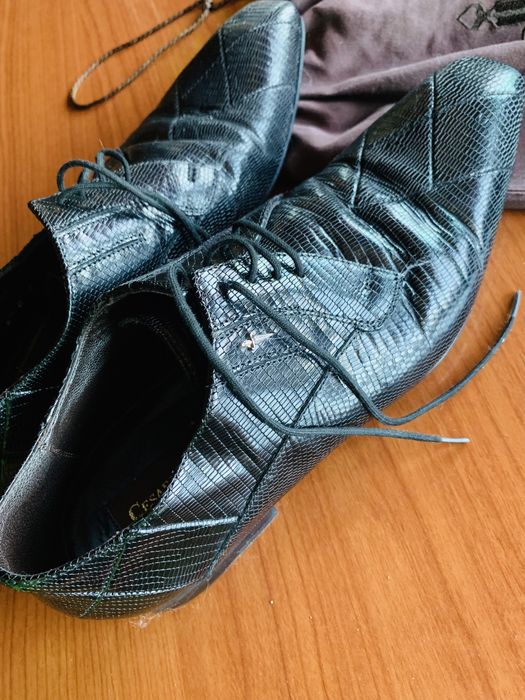 Pantofi Cesare Paciotti