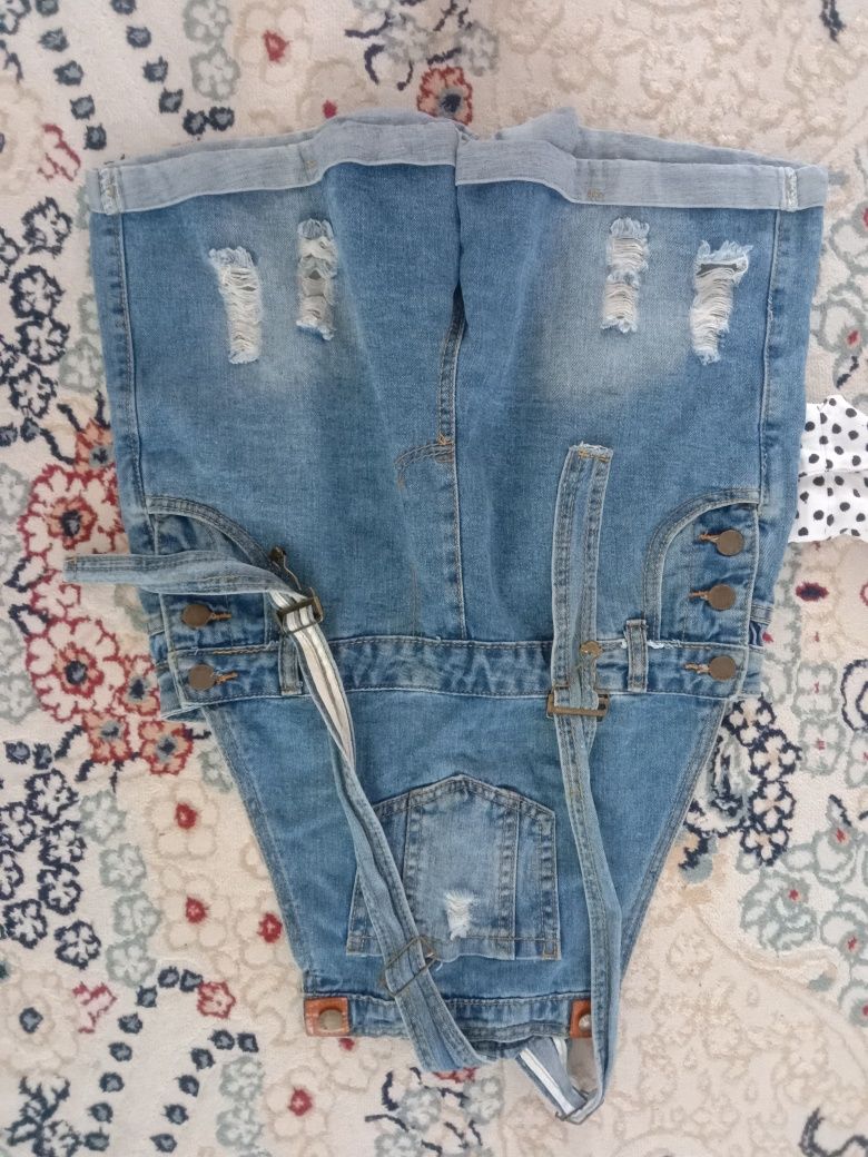 Всего за 6000тг Кофты defacto zara б/у