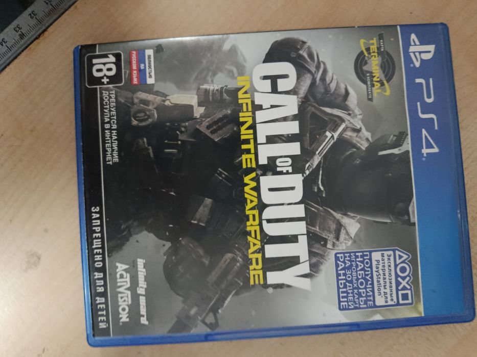 Продам диск call of duty infinite warfare в хорошем состоянии