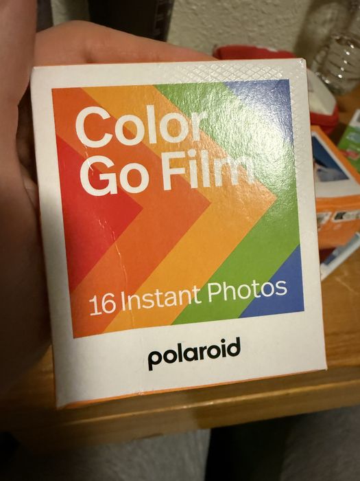 Polaroid Go film color снимки за камера полароид