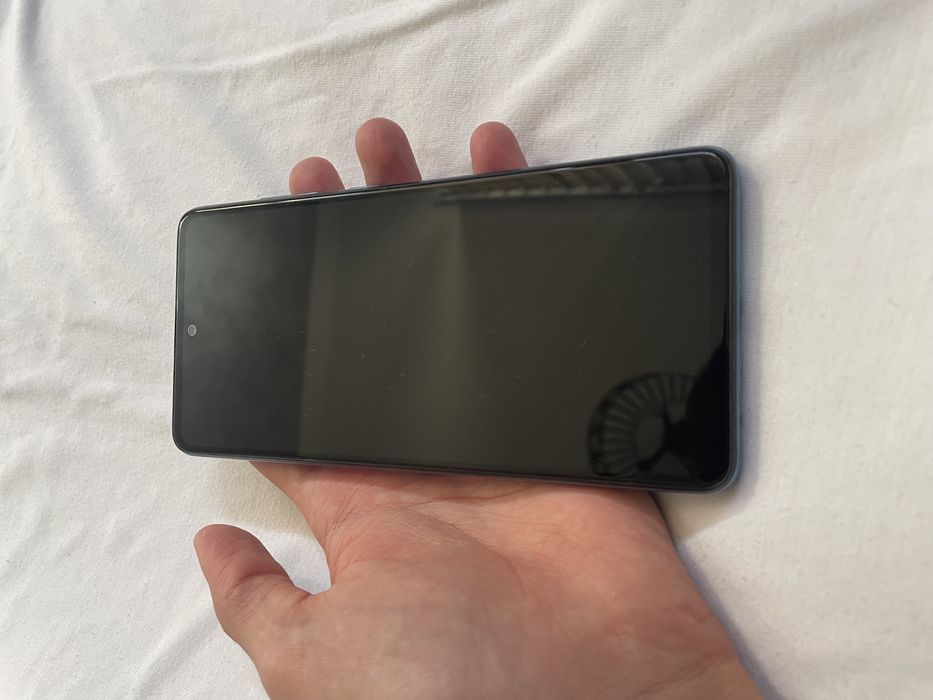 Продам Самсунг А52