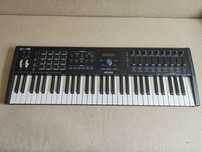 Arturia Keylab mkII 61 клавиша, Миди клавиатура Черна