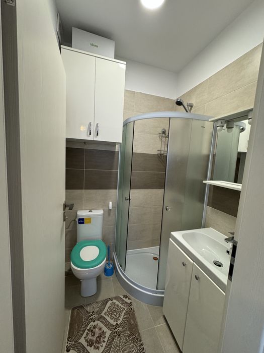 Apartament de inchiriat, 3 camere, zona buna - Proprietar