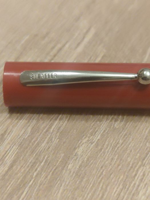 Stilou Sheaffer made in USA penita F culoare rosu