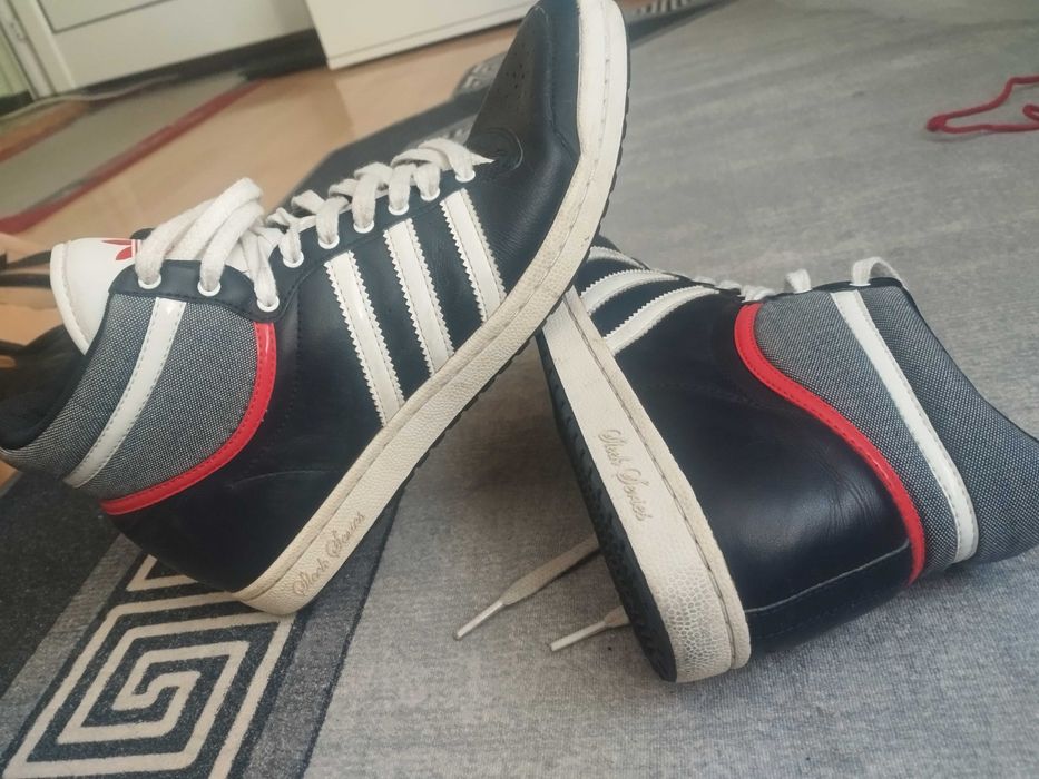 Маратонки/ном.40