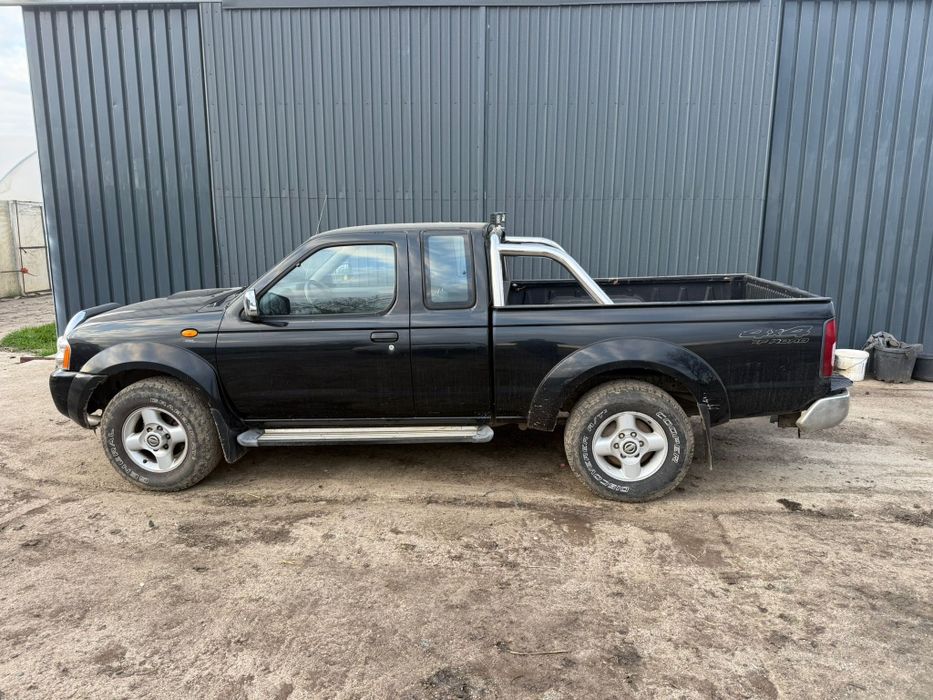 Nissan Pickup King Kab 2.5 4X4