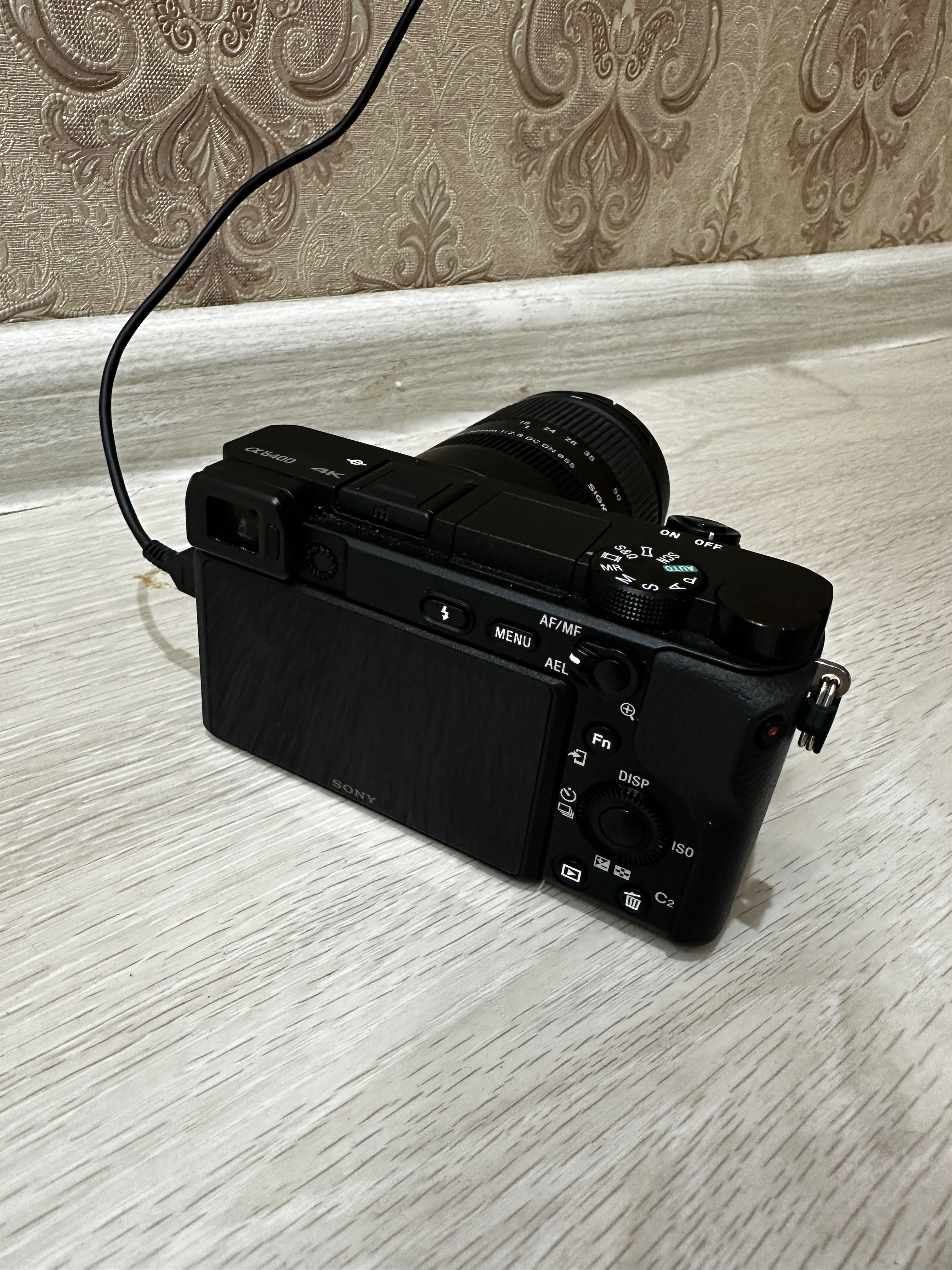 Камера Sony A6400, Объектив Sigma 18-50 2.8