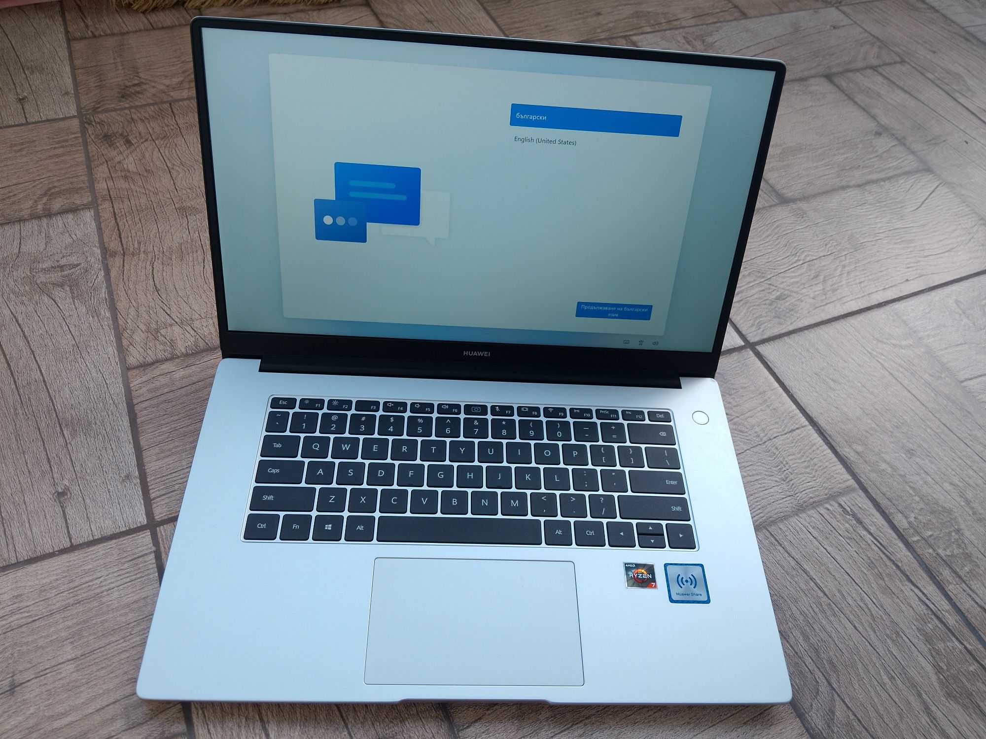Лаптоп Huawei MateBook D15