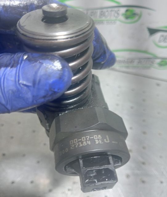 Injector motorina 038 130 073 f/J Bosch Audi A6 4B/C5 (facelift) seri