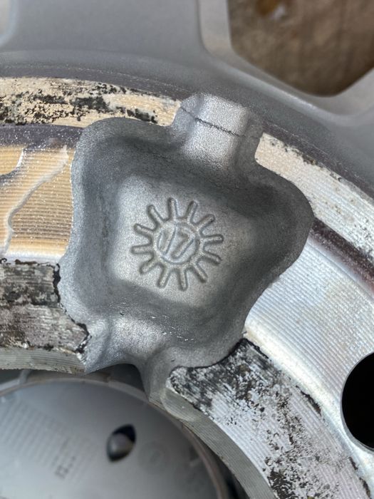 16 цола 5 х 108 мм Пежо 308 , 508 , Peugeot