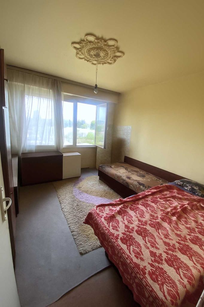 Продава се Четиристаен апартамент в Русе, Чародейка - Север - 98 кв.м за 1000 €/кв.м - Снимка #12