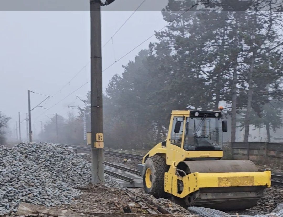Prestari servicii cu excavator ,8x4,buldozer,buldoexcavator,cilindru