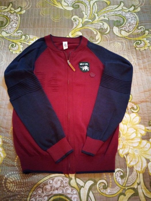 Одежда новая, брюки черные, желтые и изумрудный