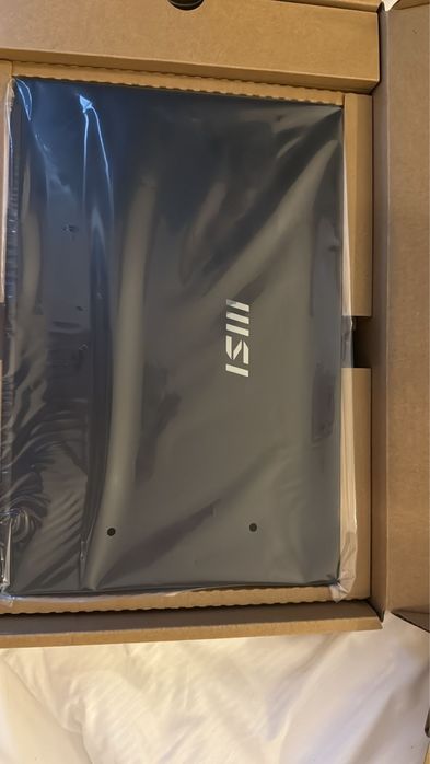 Laptop msi model 15b7M-463