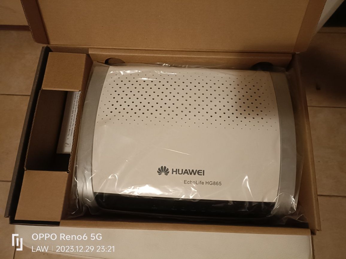 Router Clicknet Smart box hg 658 & Huawei hg865