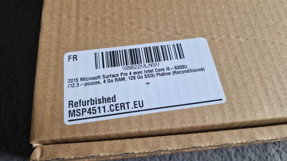 Micosoft Surface Pro 4 i5-6300U, 4Gb Ram, 128Gb SSD, Refurbished