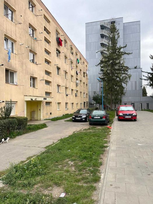 Garsoniera de inchiriat Tractorul Brasov