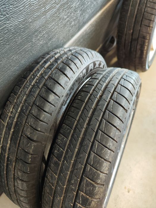 Vând toți Smart Fortwo: jante aliaj echipate cu anvelope de vara