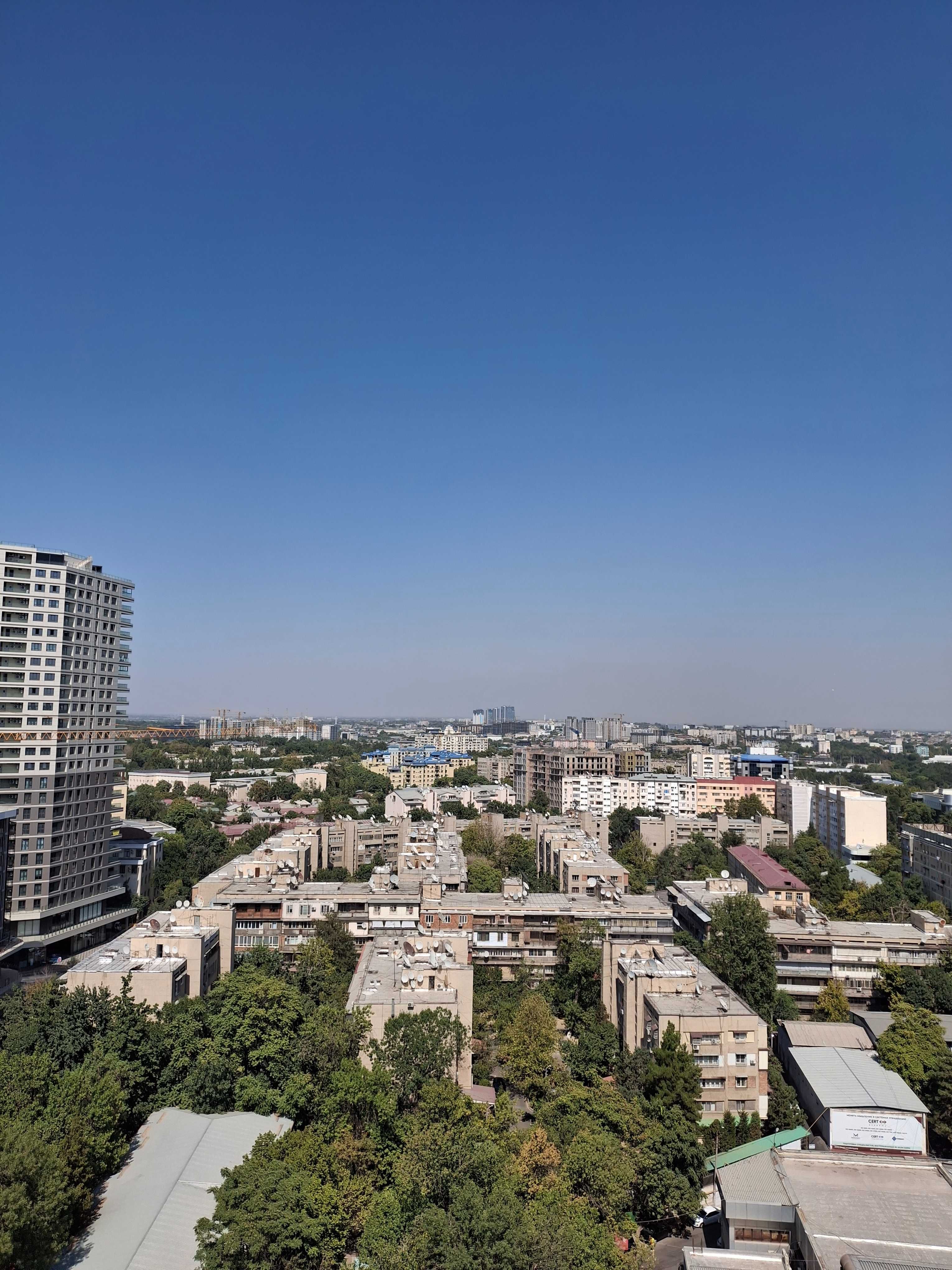 Продаётся помещение в центре на Дархане.