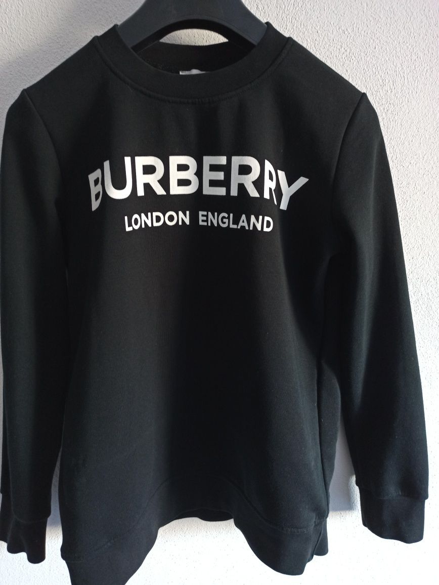 Vând bluză Burberry UK