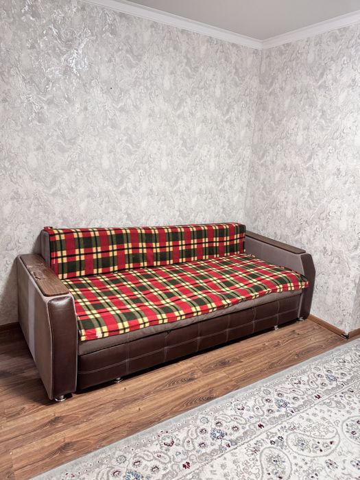 Продается диван, длина 220 см