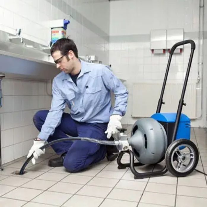 Чистка канализации сантехник