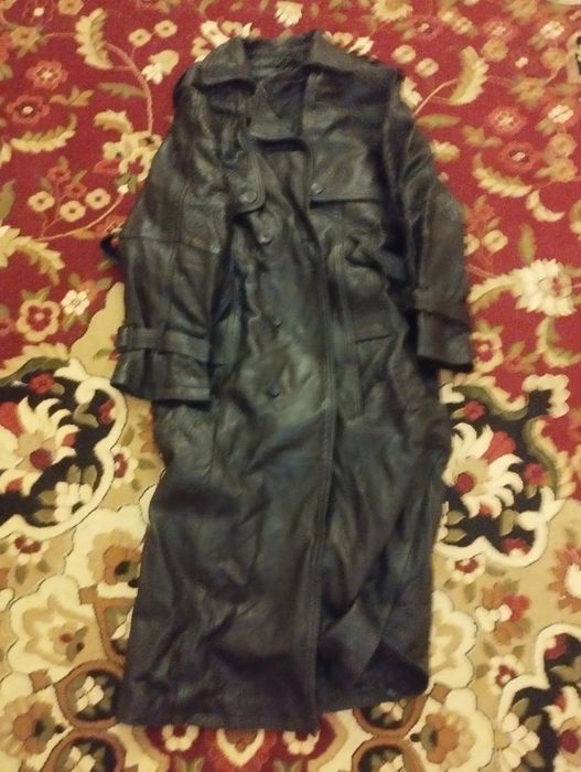 Коженне плаш германия.