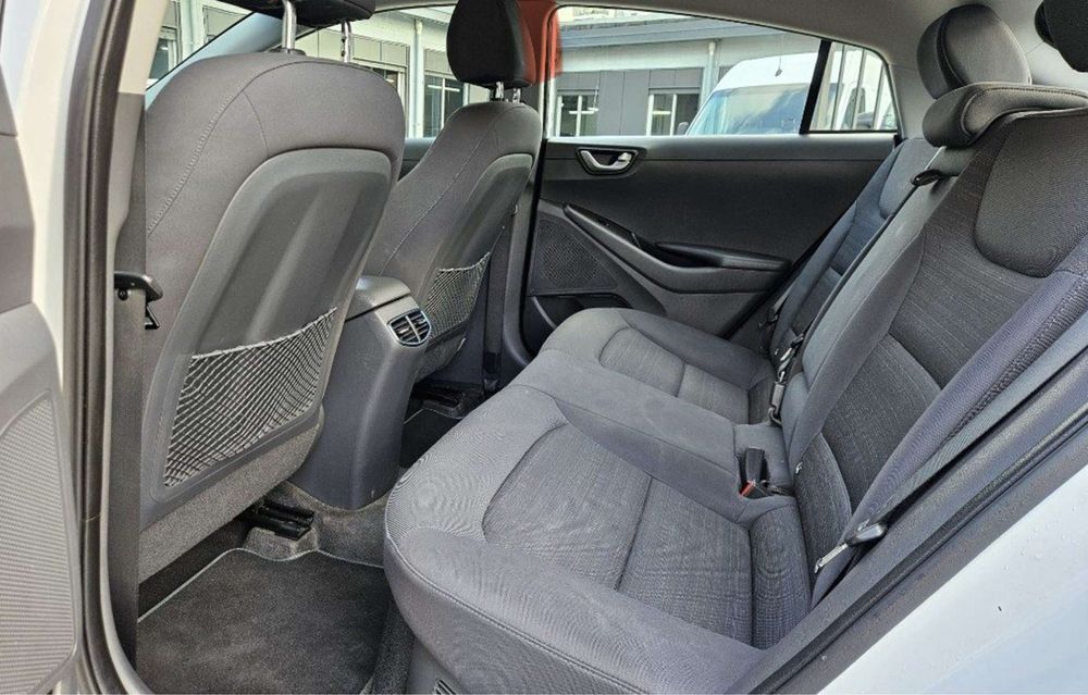 Hyundai Ioniq Hybrid 2019 - 143000km carte service