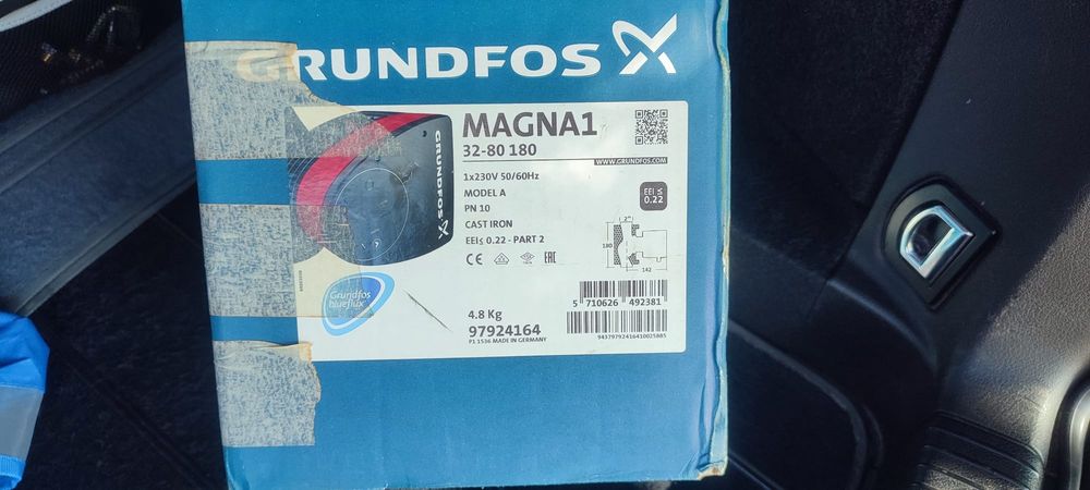 Vând pompa Grundfos
