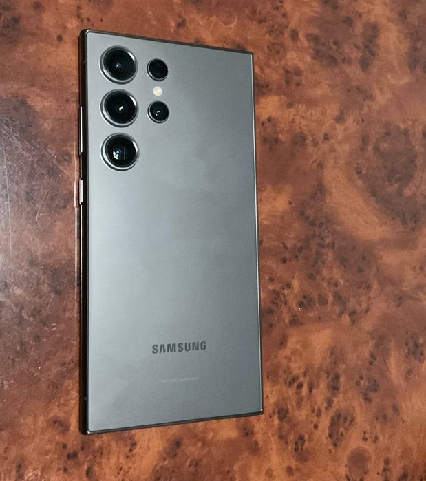 Samsung Galaxy S24 Ultra 12/512 Gb