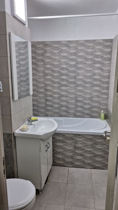 Închiriez garsoniera Gavana 2