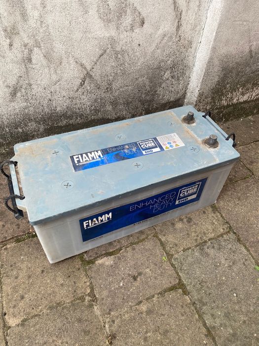 Baterie camion 180 A/12 w