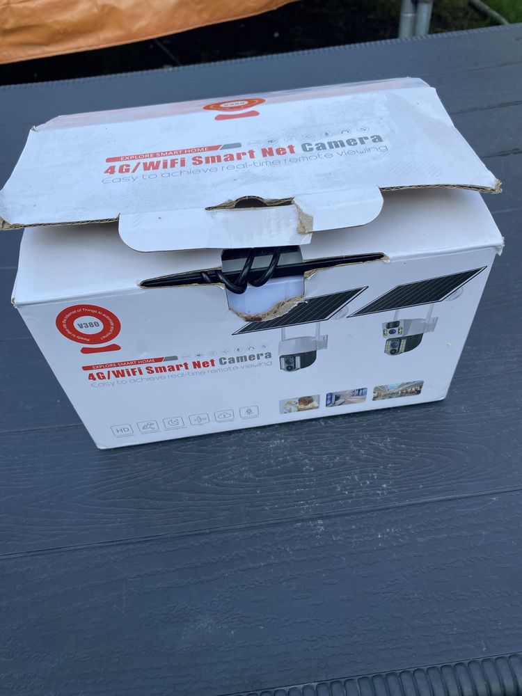 Vand camera supraveghere cu cartela si panou solar