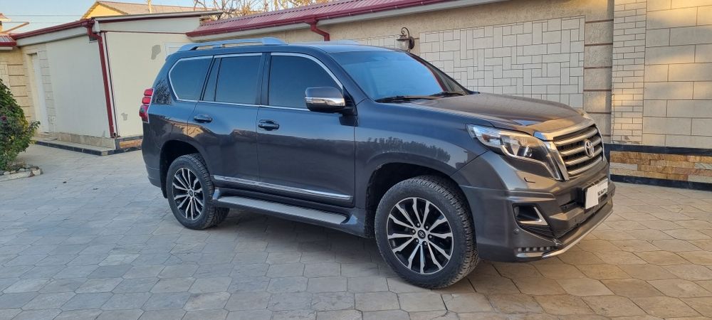 ПРАДО 150 в отличном состоянии СРОЧНО.