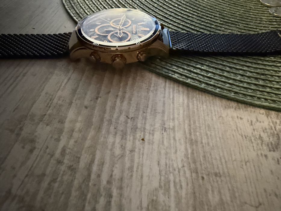 Продавам ОРИГИНАЛЕН часовник Квантум!!