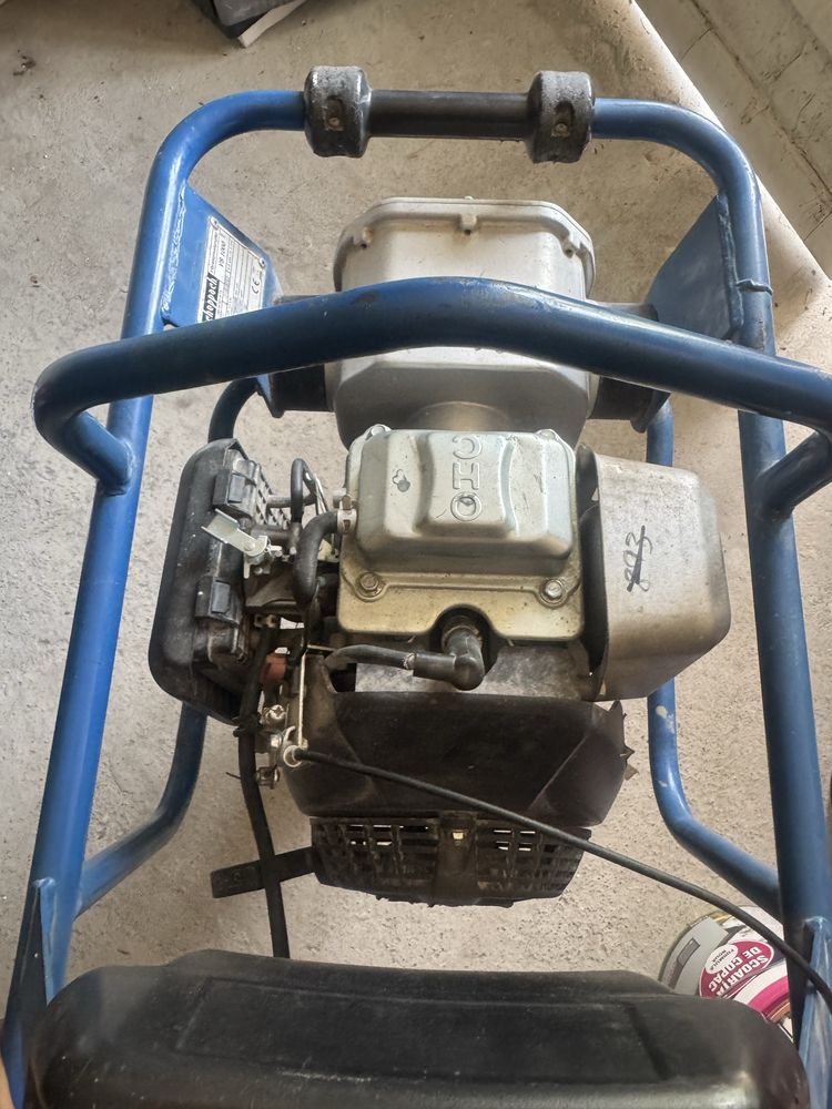 Vand Mai Compactor