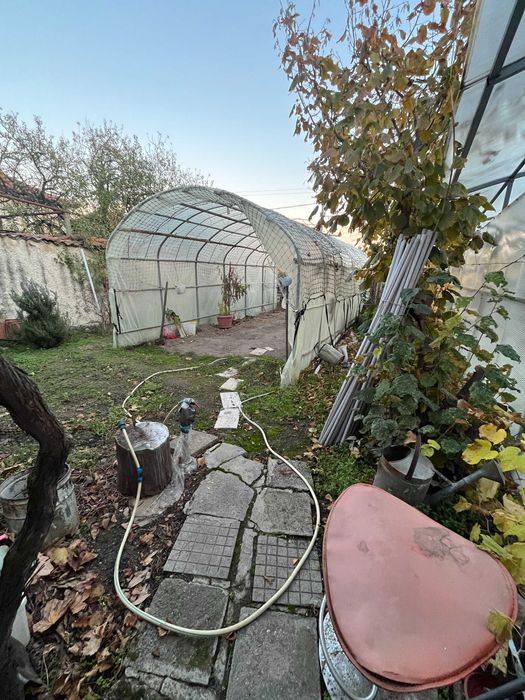 Продава се къща в гр. Мъглиж – отлична семейна имотна възможност!