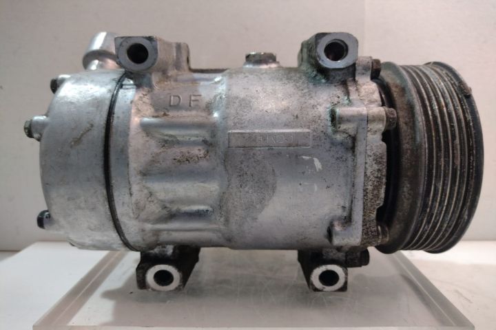 Compresor Clima  Sanden 9659232180 Peugeot 307 prima generatie seria