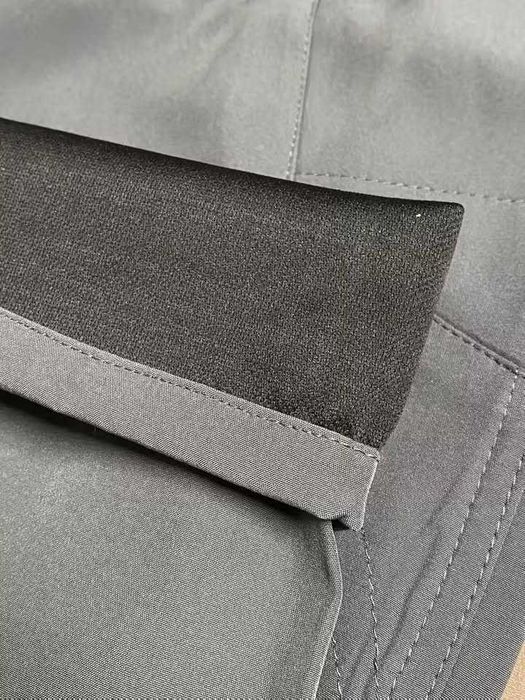 Мъжки панталони за работа и открито – удобство, стил и издръжливост!