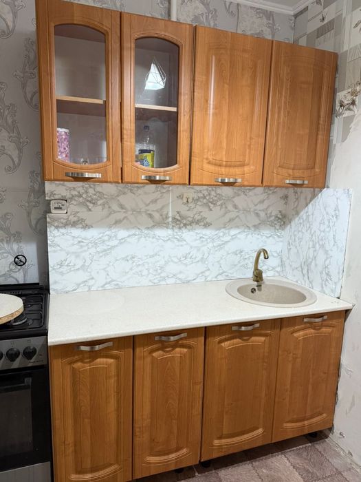 Кухонная мебель (кухонная гарнитура)