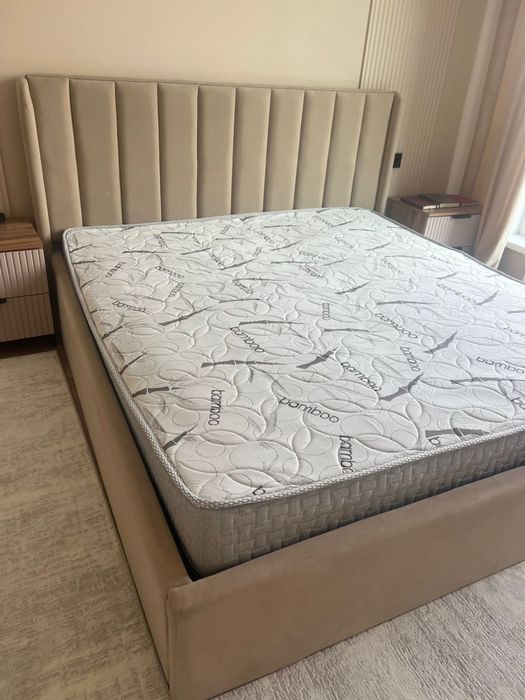 Кровать King Size Ш180 Д200