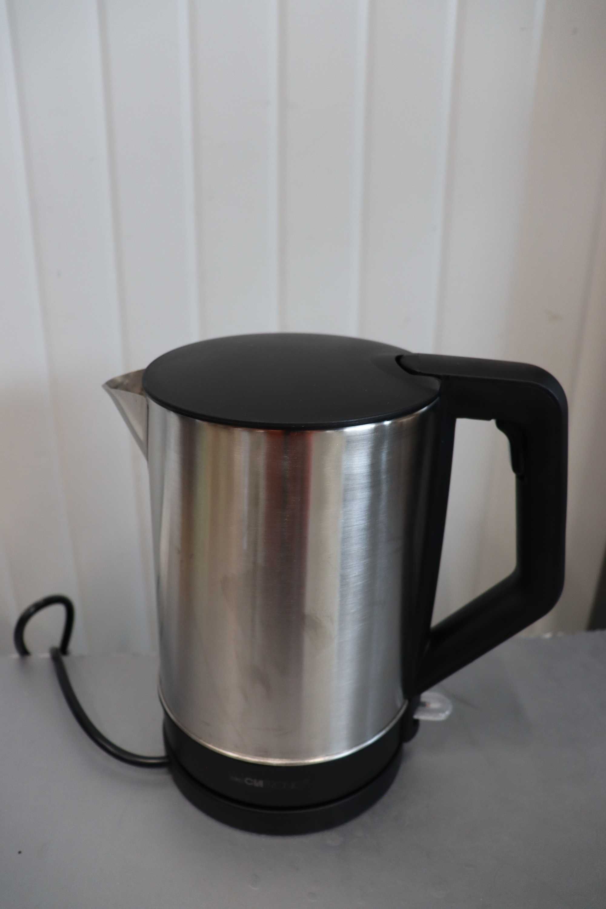 Електрическа кана Clatronic WKS 3692, 1.5L, 2200W, Неръждаема стомана