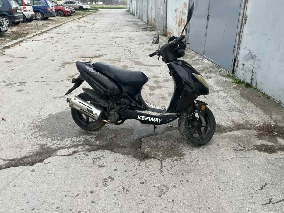 Мотор keeway F-act 50 за части .