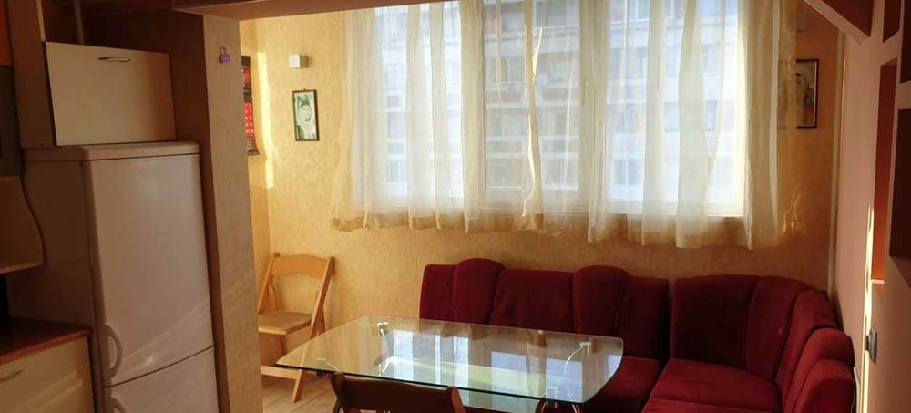 Дава се под наем Тристаен апартамент в Бургас, Братя Миладинови - 90 кв.м за 280.5 € - Снимка #2