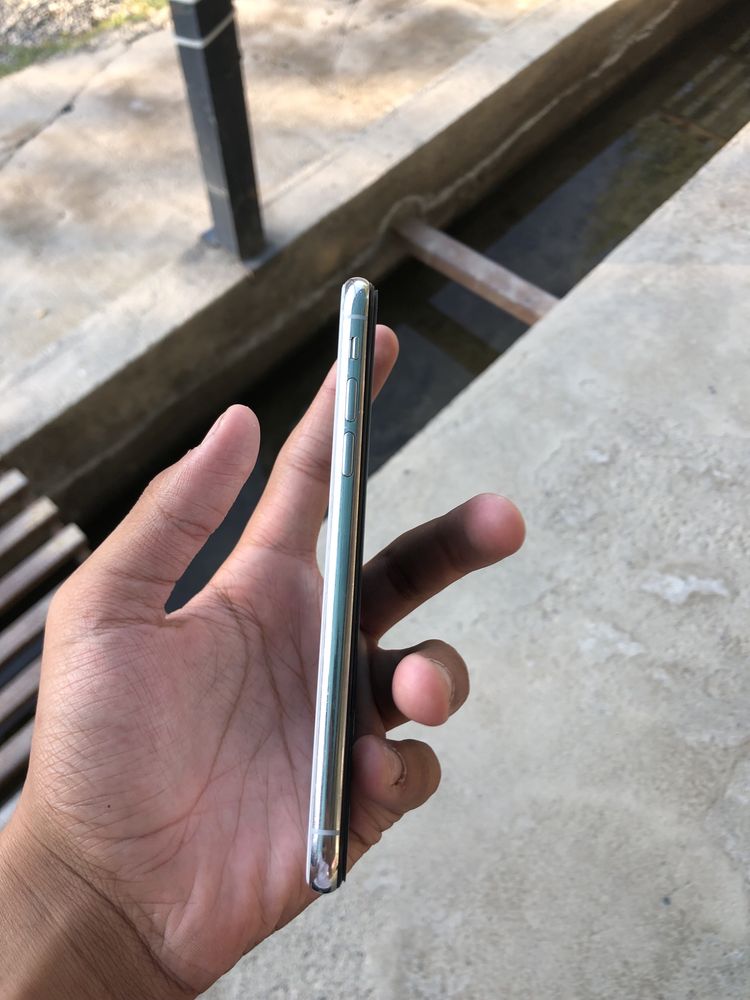 IPhone X 64gb rangi oq