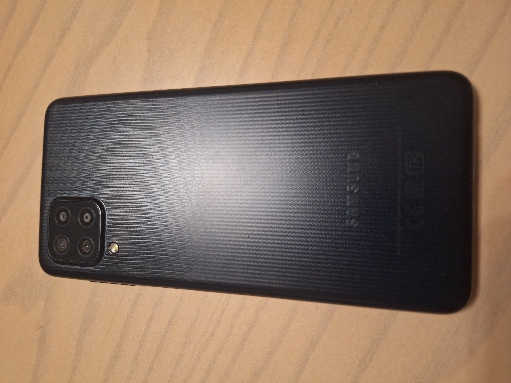 Смартфон Samsung Galaxy M22 4/128Gb