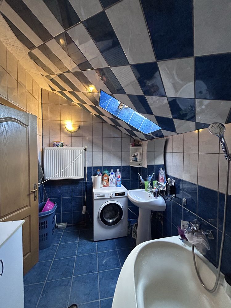 Caut colegă de apartament