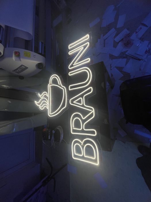 Наружная реклама Баннер Вывеска Лайтбокс