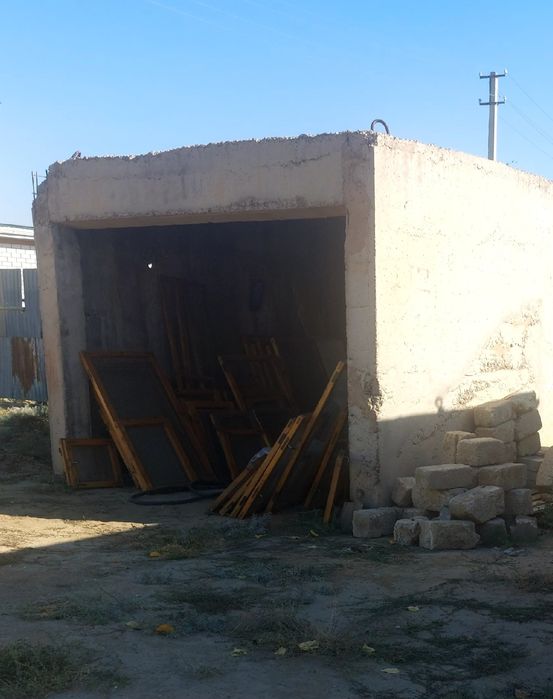 гараж.  бетонный